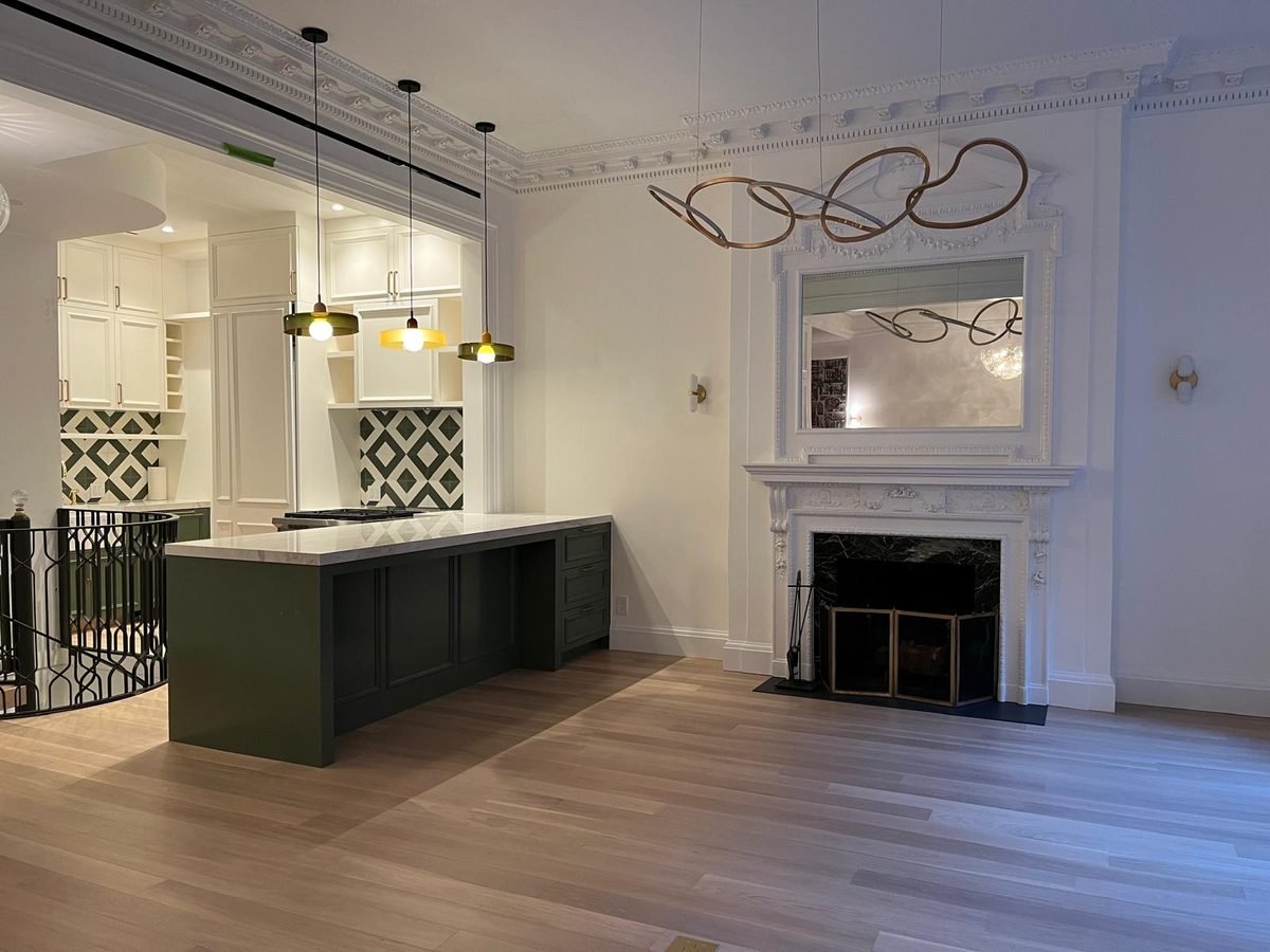 Move in/out cleaning service by PoshGleam